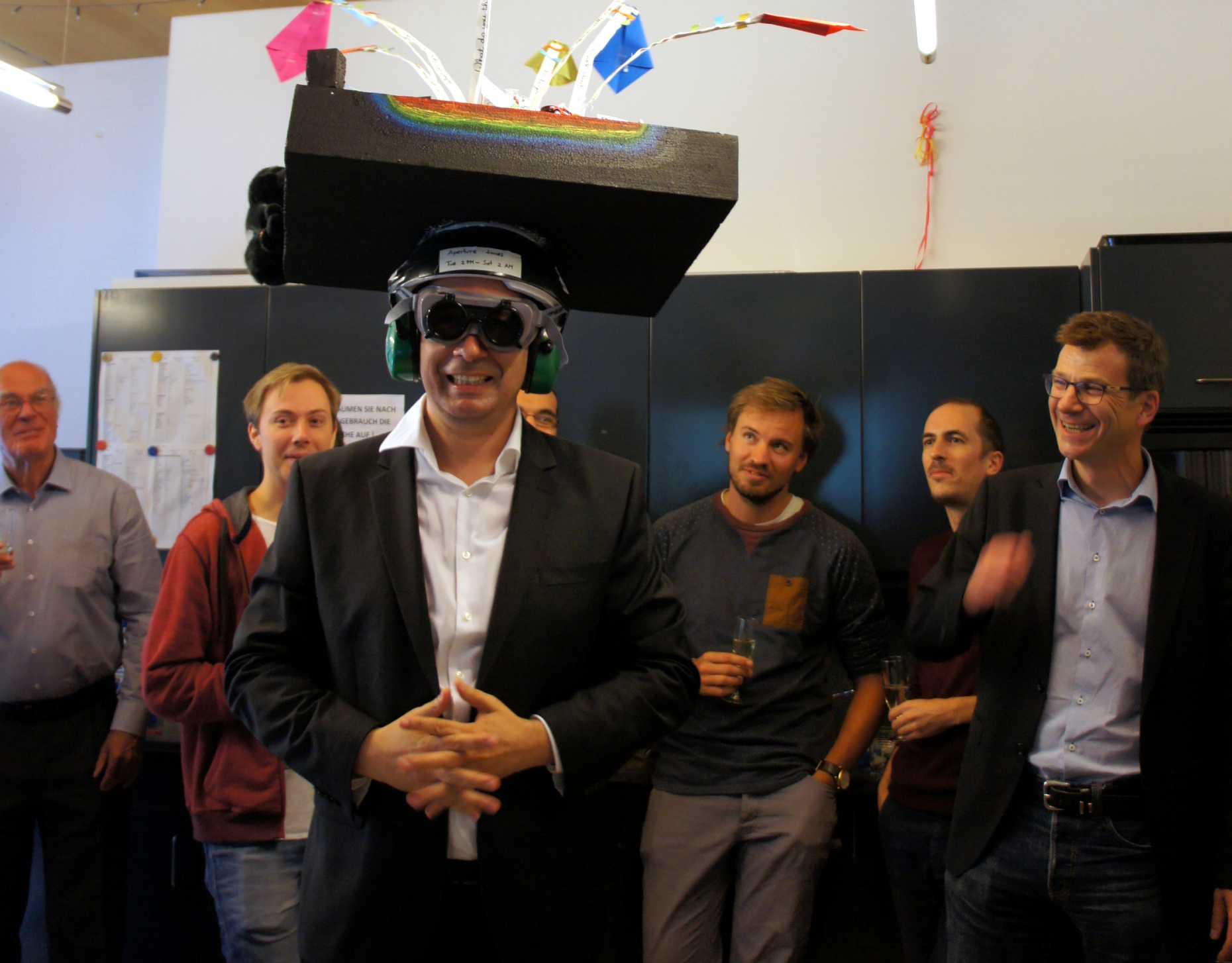 Karsten Schuhmann with the doctoral hat.